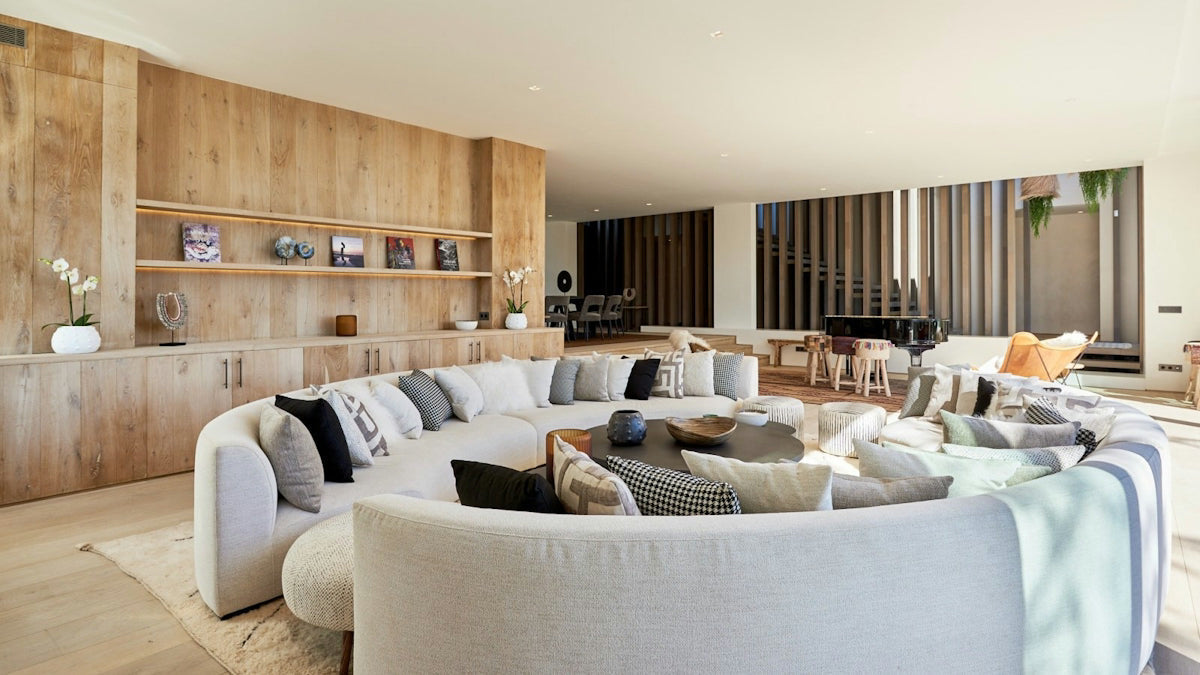A Brief History of Furniture: From Ancient Craft to Modern Living