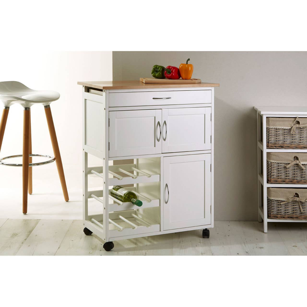 drinks trolly 