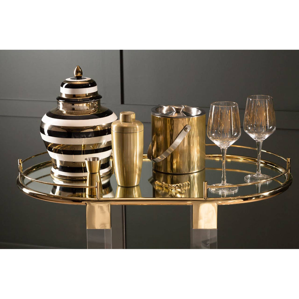 drinks trolly 