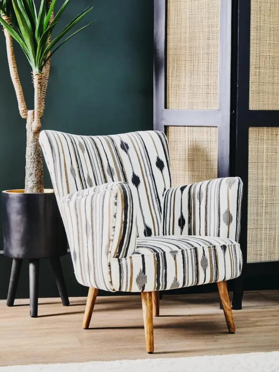 Nina Armchair