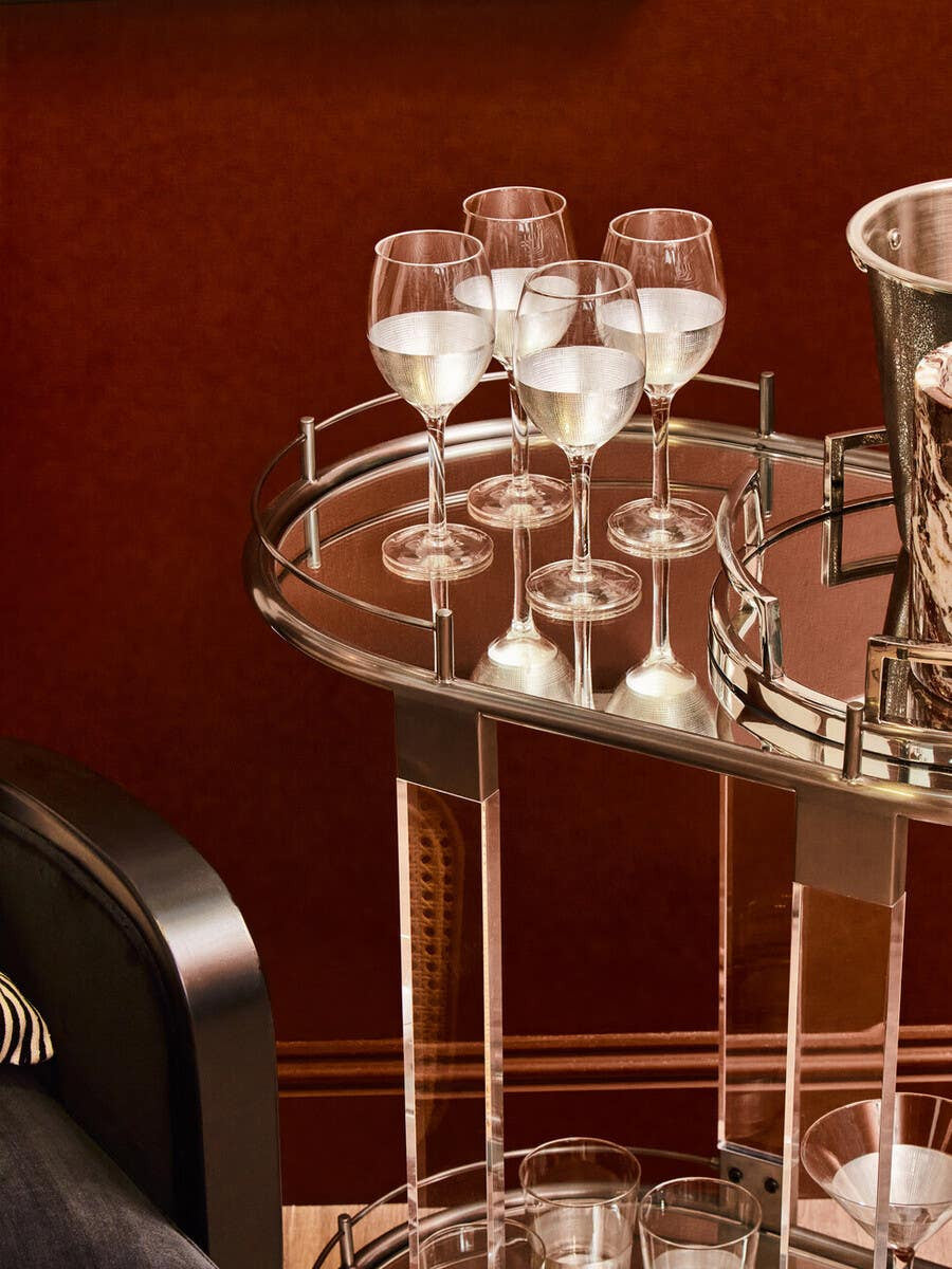 drinks trolly 