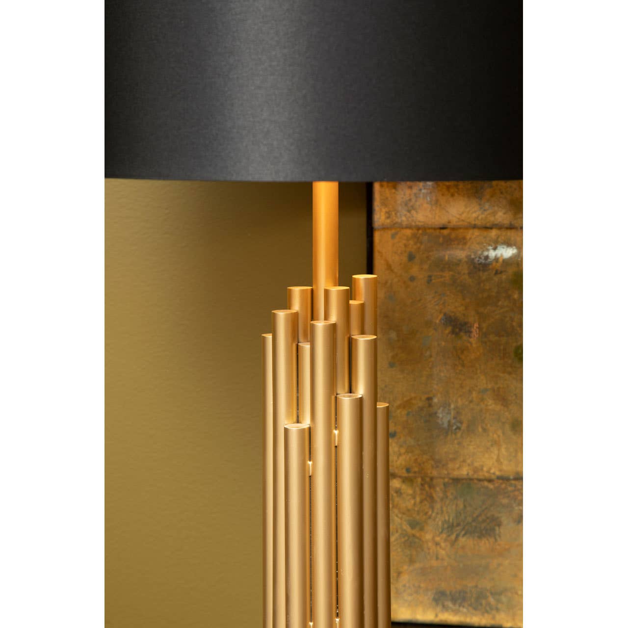 Leila Table Lamp